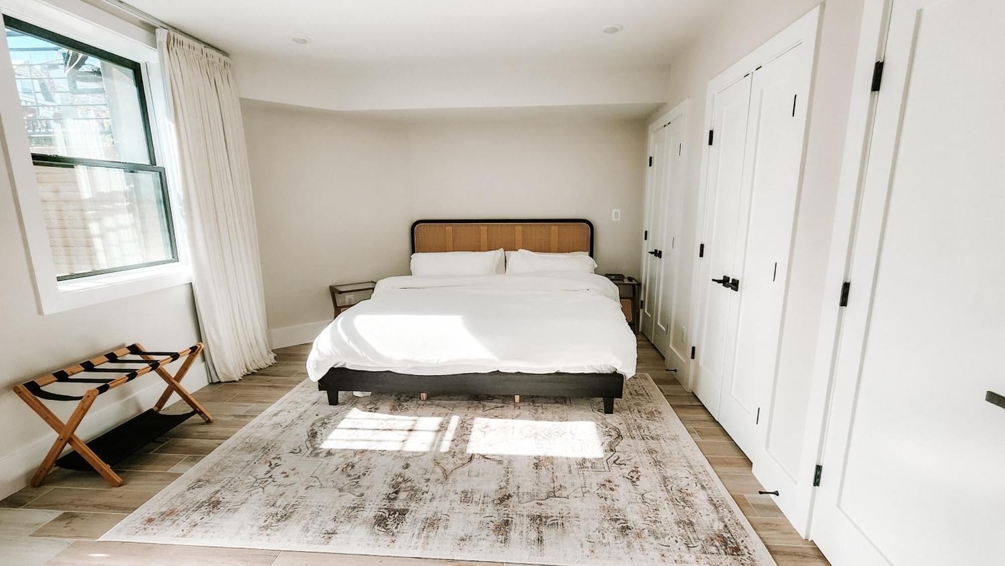 Private Modern Luxury Suite In Historic Stone Home 华盛顿哥伦比亚 外观 照片